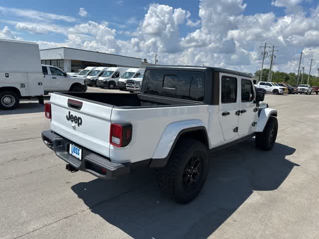 Thumbnail: 2021 Jeep Gladiator - 21