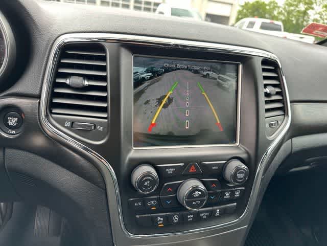 Thumbnail: 2017 Jeep Grand Cherokee - 8