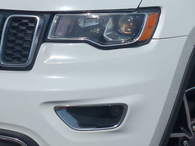 Thumbnail: 2020 Jeep Grand Cherokee - 11