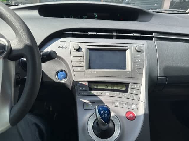 Thumbnail: 2015 Toyota Prius - 3