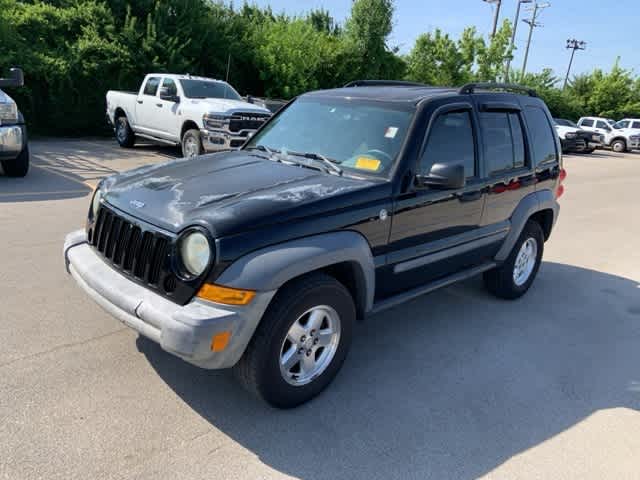 Thumbnail: 2005 Jeep Liberty - 2