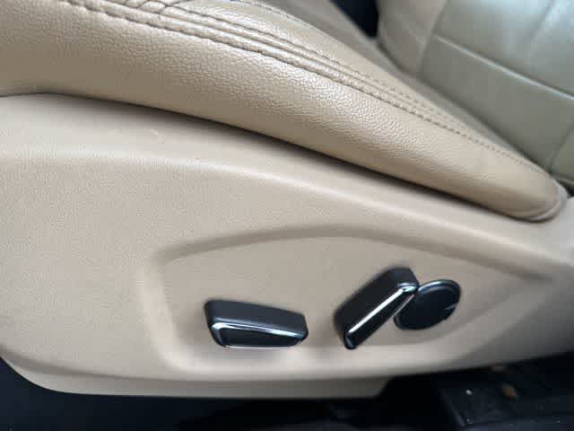 Thumbnail: 2017 Ford Explorer - 11