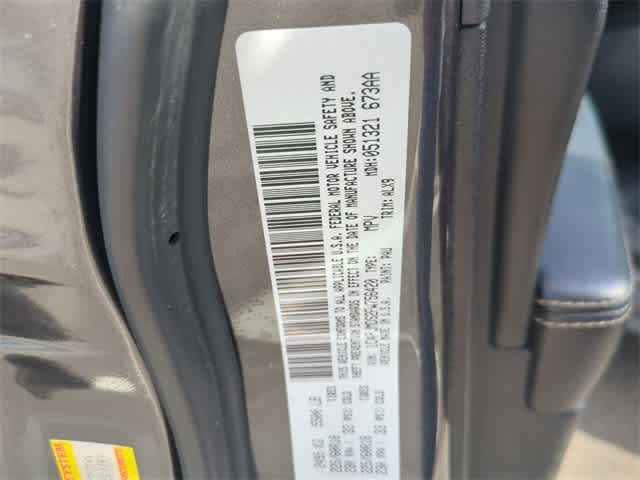 Thumbnail: 2015 Jeep Cherokee - 36