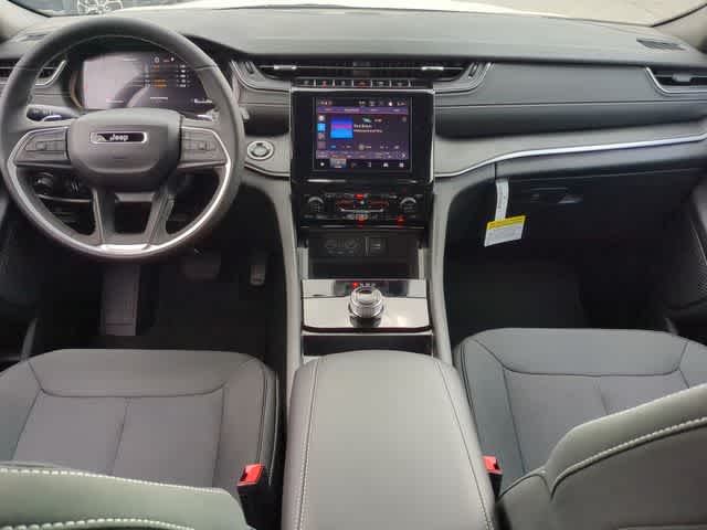 Thumbnail: 2026 Jeep Grand Cherokee - 16