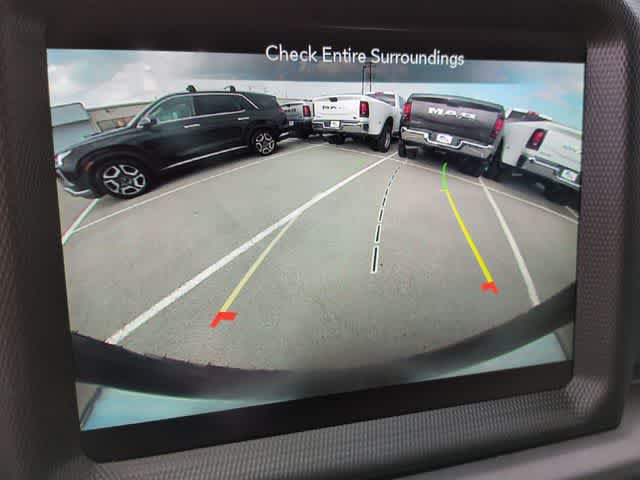 Thumbnail: 2022 Jeep Wrangler - 29