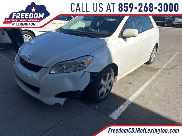 Thumbnail: 2009 Toyota Matrix - 1