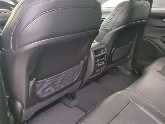 Thumbnail: 2025 Jeep Grand Cherokee - 17