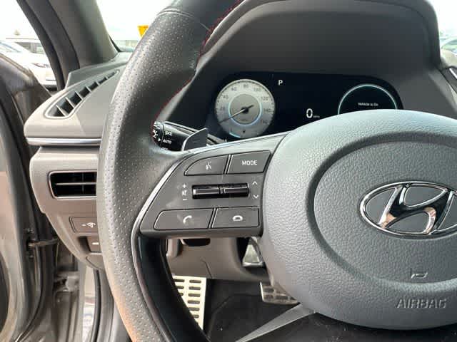 Thumbnail: 2022 Hyundai Sonata - 13