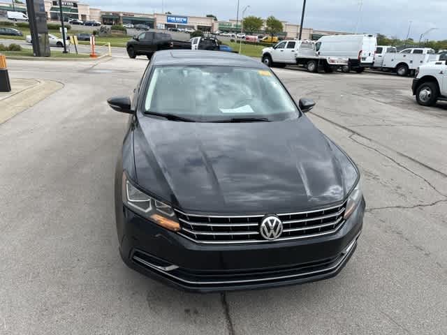 Thumbnail: 2019 Volkswagen Passat - 30
