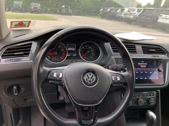 Thumbnail: 2019 Volkswagen Tiguan - 4