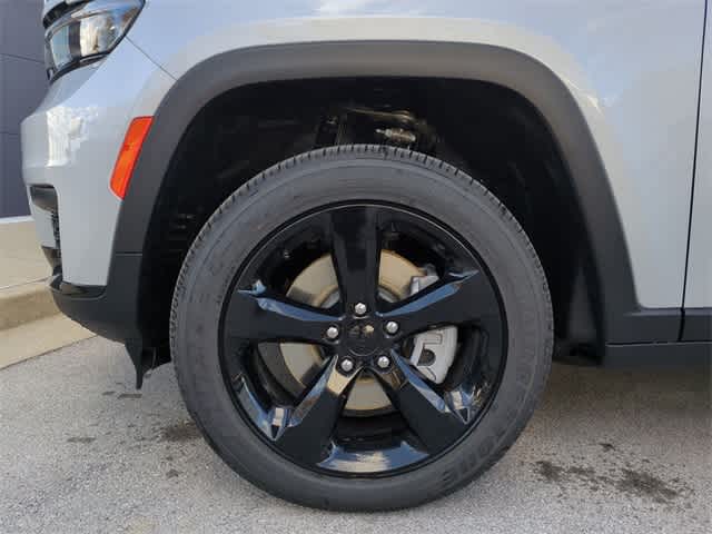 Thumbnail: 2025 Jeep Grand Cherokee L - 14