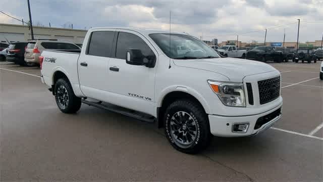 Thumbnail: 2018 Nissan Titan - 2