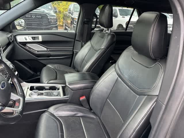 Thumbnail: 2020 Ford Explorer - 3
