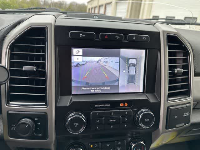 Thumbnail: 2019 Ford Econoline - 8