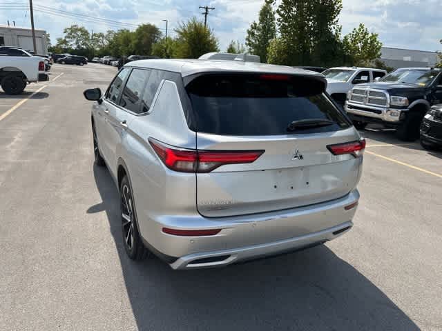 Thumbnail: 2022 Mitsubishi Outlander - 20