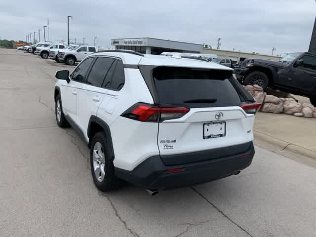 Thumbnail: 2019 Toyota RAV4 - 20