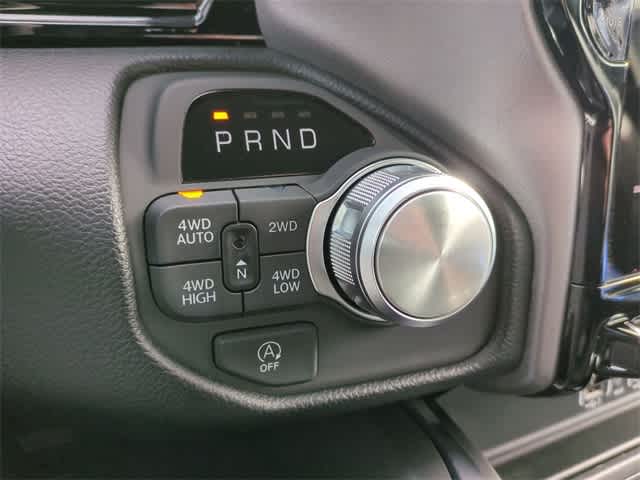 Thumbnail: 2026 RAM 1500 - 33