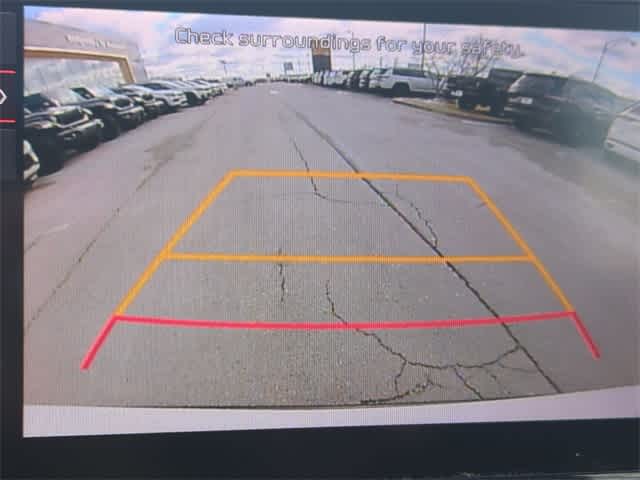 Thumbnail: 2023 Kia Sorento - 27