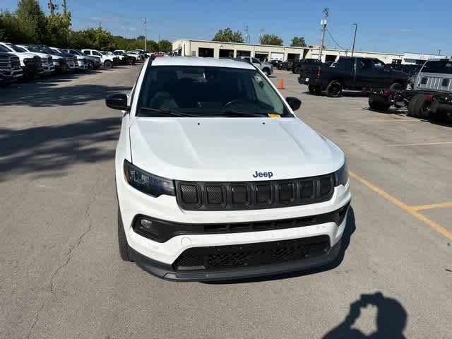 Thumbnail: 2022 Jeep Compass - 27