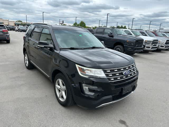Thumbnail: 2017 Ford Explorer - 20