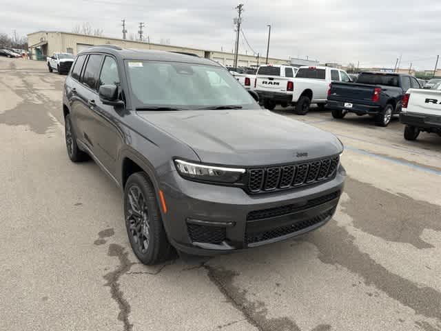 Thumbnail: 2025 Jeep Grand Cherokee L - 20