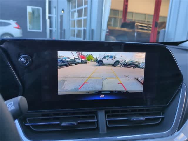 Thumbnail: 2025 Chevrolet Trax - 30