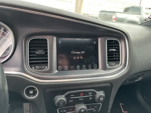 Thumbnail: 2017 Dodge Charger - 8