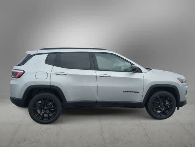 Thumbnail: 2026 Jeep Compass - 9