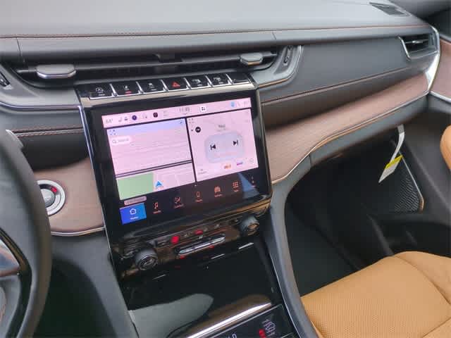 Thumbnail: 2025 Jeep Grand Cherokee - 29