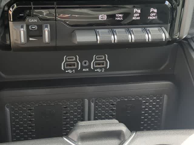 Thumbnail: 2026 RAM 2500 - 32