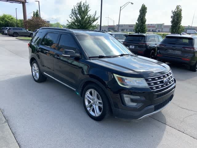 Thumbnail: 2016 Ford Explorer - 22