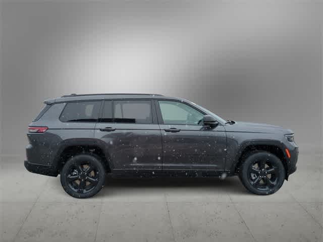 Thumbnail: 2025 Jeep Grand Cherokee L - 9
