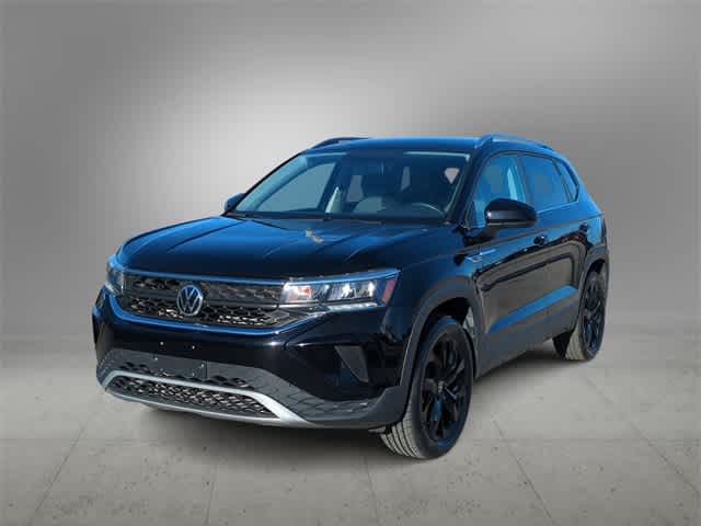 Thumbnail: 2022 Volkswagen Taos - 4