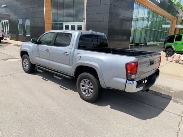 Thumbnail: 2018 Toyota Tacoma - 16