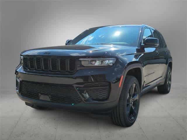 Thumbnail: 2025 Jeep Grand Cherokee - 4