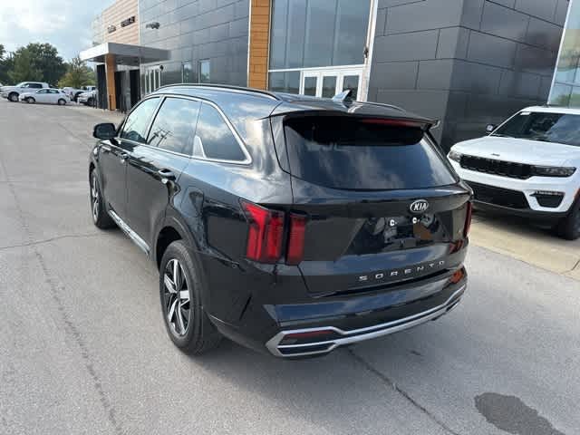 Thumbnail: 2021 Kia Sorento - 18
