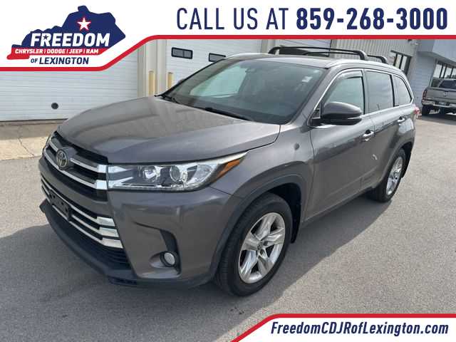 Thumbnail: 2017 Toyota Highlander - 1