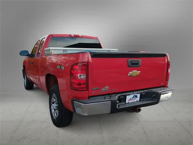 Thumbnail: 2011 Chevrolet Silverado 1500 - 6