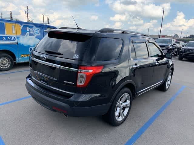 Thumbnail: 2015 Ford Explorer - 7