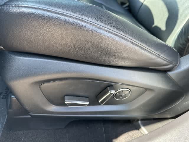 Thumbnail: 2020 Ford Explorer - 12