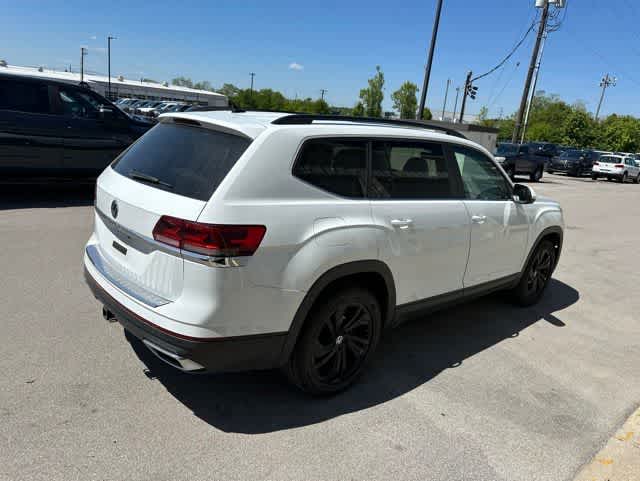 Thumbnail: 2022 Volkswagen Atlas - 22