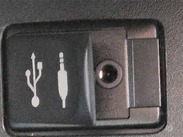 Thumbnail: 2014 Toyota Highlander - 34