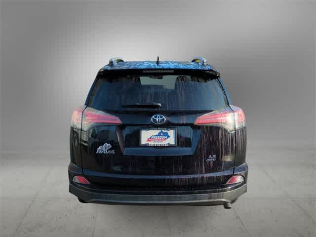 Thumbnail: 2016 Toyota RAV4 - 7