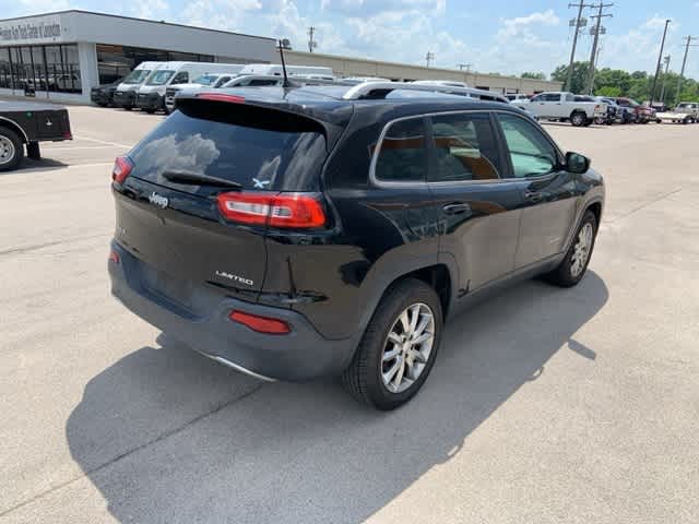 Thumbnail: 2017 Jeep Cherokee - 20