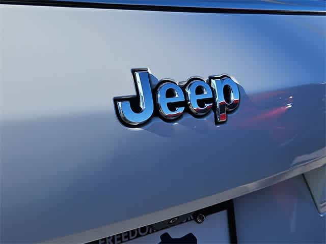 Thumbnail: 2022 Jeep Grand Cherokee L - 12