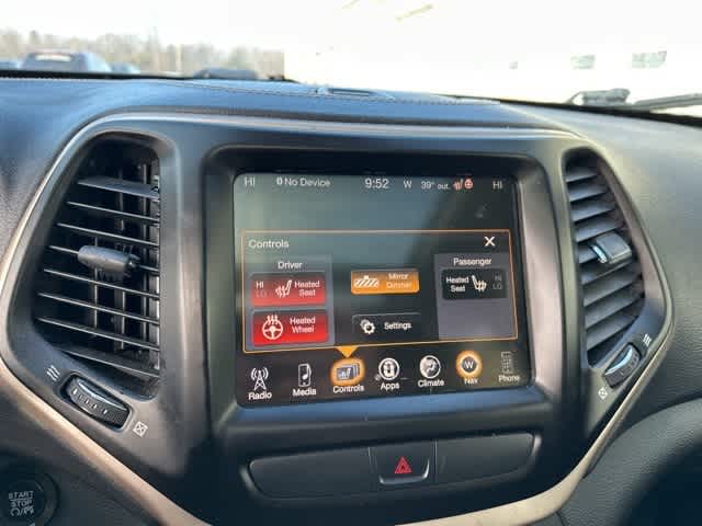 Thumbnail: 2015 Jeep Cherokee - 13