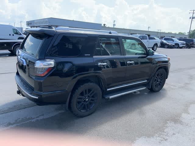 Thumbnail: 2016 Toyota 4Runner - 24