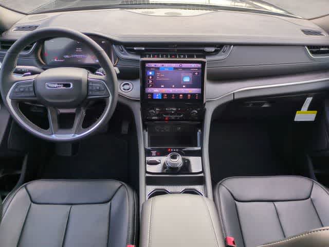 Thumbnail: 2025 Jeep Grand Cherokee L - 16