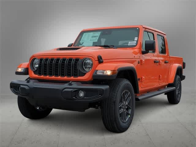 Thumbnail: 2025 Jeep Gladiator - 4