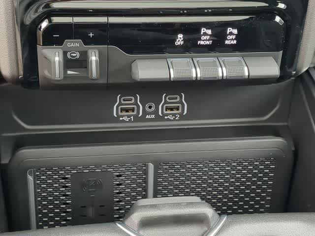 Thumbnail: 2026 RAM 1500 - 34